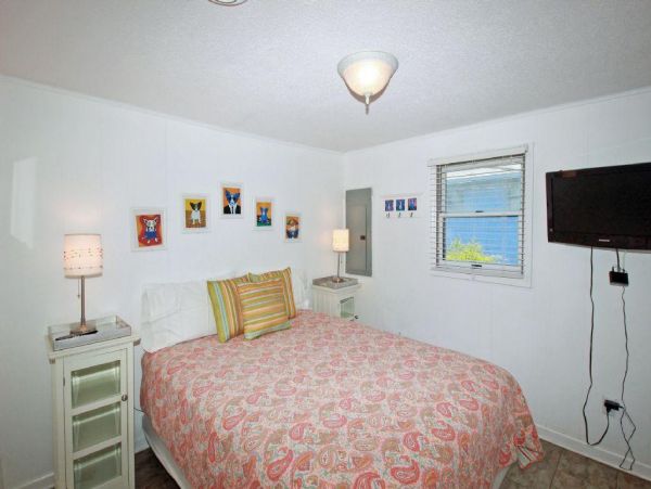 Folly Beach Home 1019572