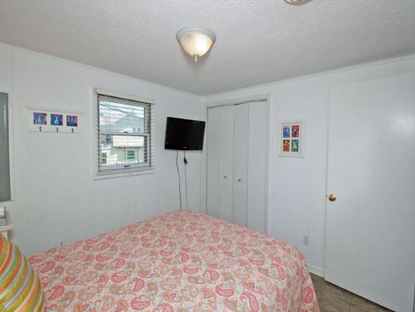 Folly Beach Home 1019572