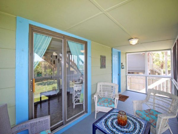 Folly Beach Home 1019572