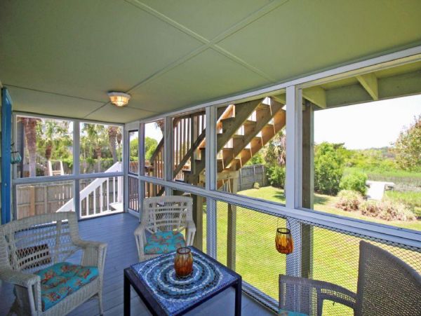 Folly Beach Home 1019572