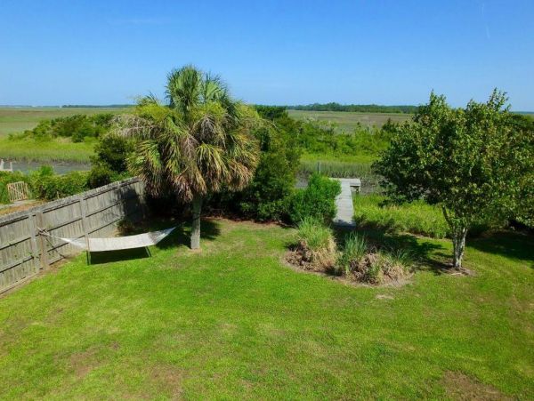 Folly Beach Home 1019572