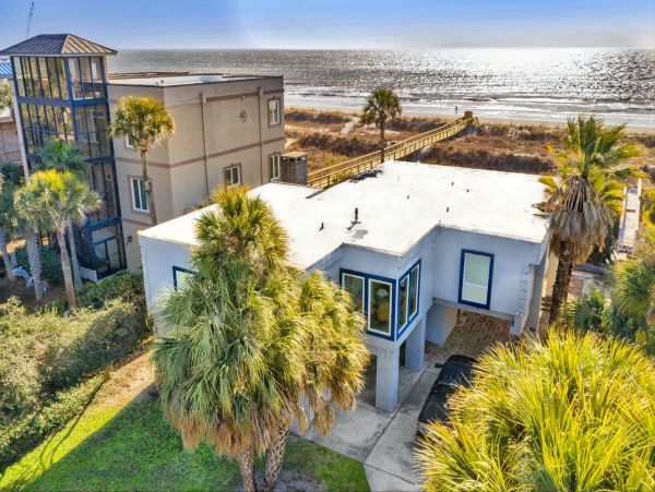 Folly Beach Home 1019573
