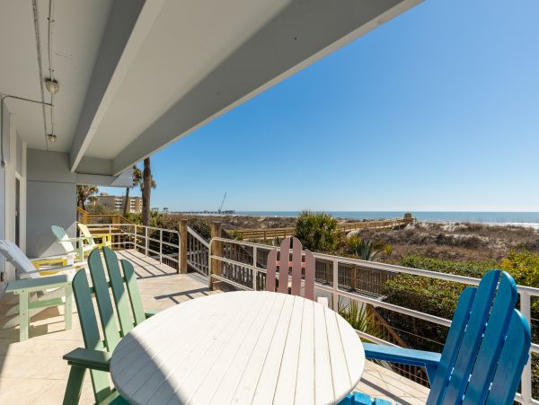 Folly Beach Home 1019573