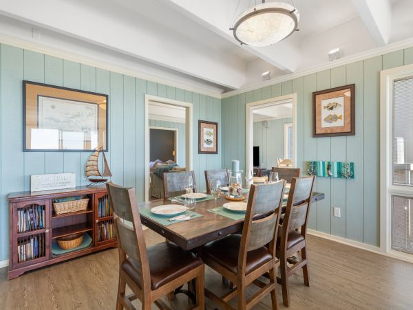 Folly Beach Home 1019573