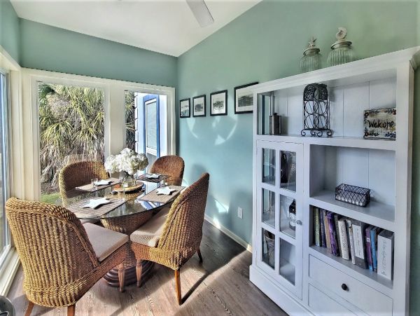 Folly Beach Home 1019573