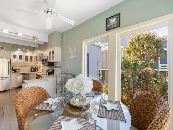 Folly Beach Home 1019573