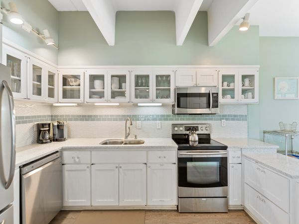Folly Beach Home 1019573
