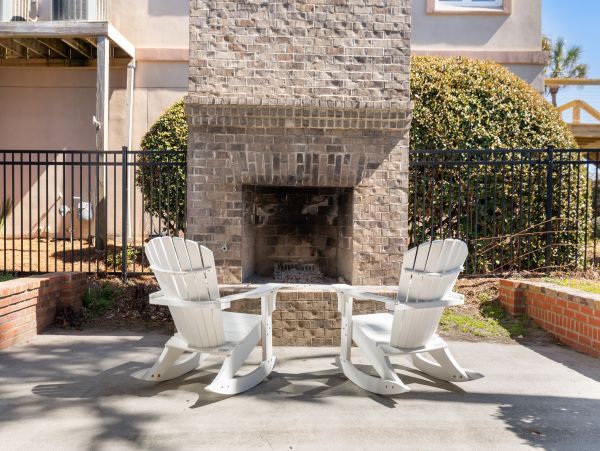 Folly Beach Home 1019573