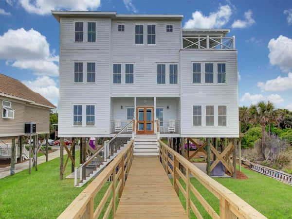 Folly Beach Home 1019575