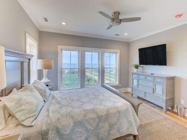 Folly Beach Home 1019575