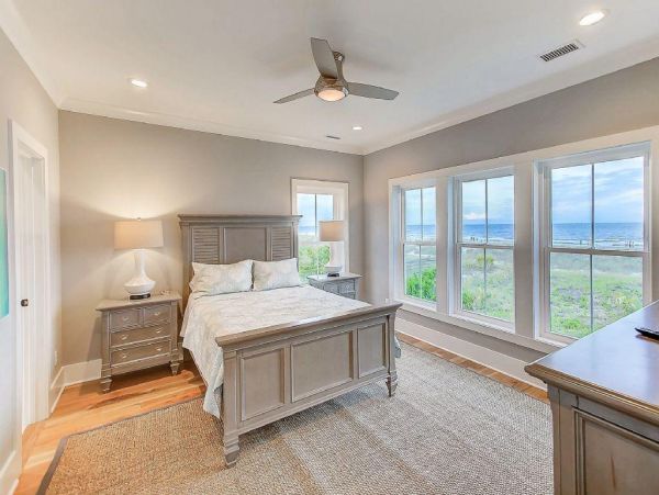 Folly Beach Home 1019575