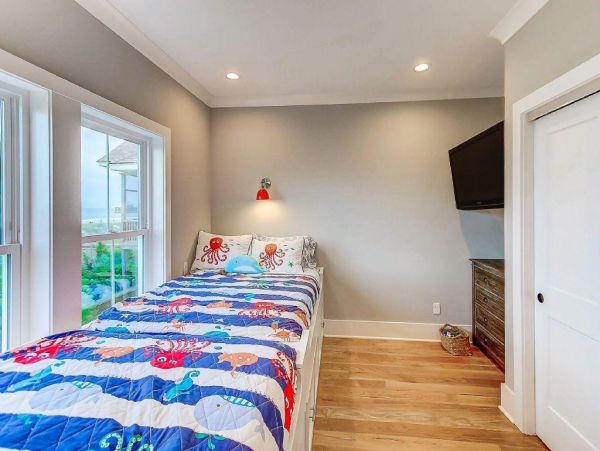 Folly Beach Home 1019575