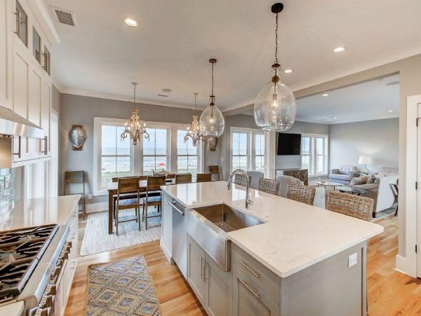 Folly Beach Home 1019575