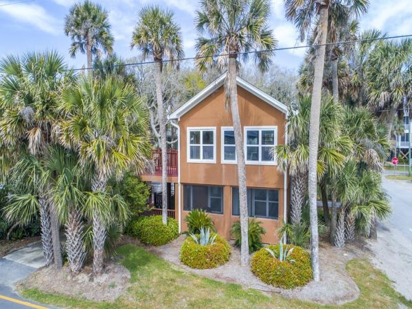 Folly Beach Home 1019576