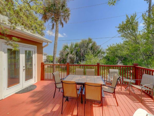 Folly Beach Home 1019576