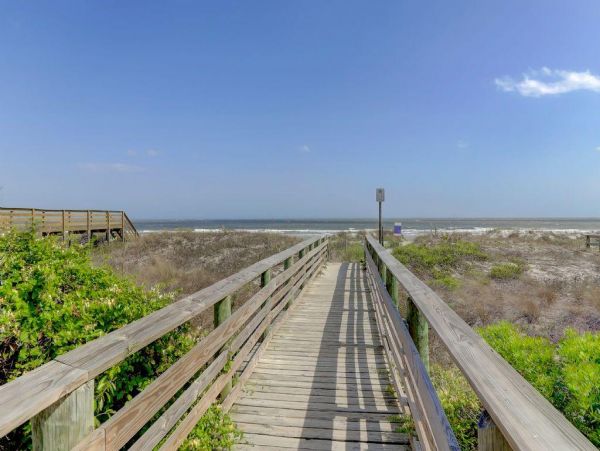 Folly Beach Home 1019576