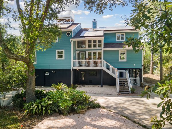 Folly Beach Home 1019577