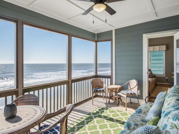 Folly Beach Home 1019580
