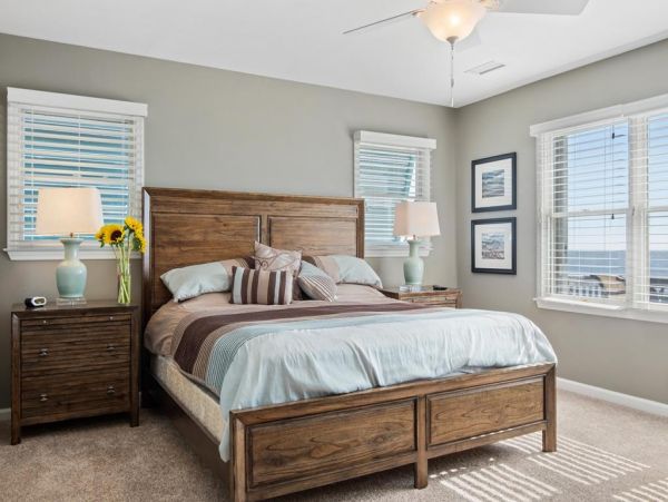 Folly Beach Home 1019580