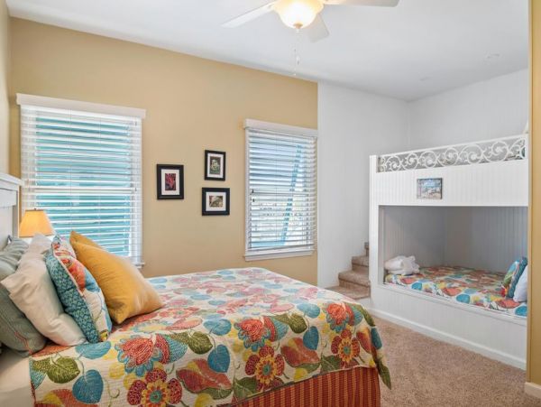 Folly Beach Home 1019580