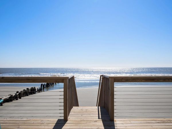 Folly Beach Home 1019580