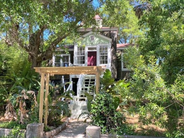 Folly Beach Home 1019581