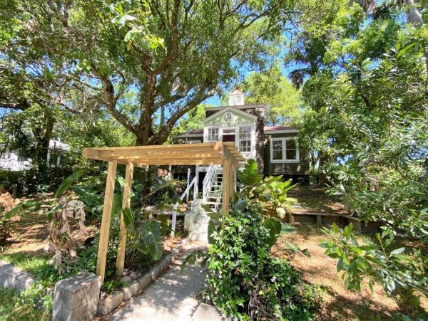 Folly Beach Home 1019581