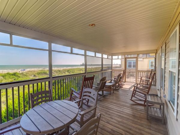 Folly Beach Home 1019582