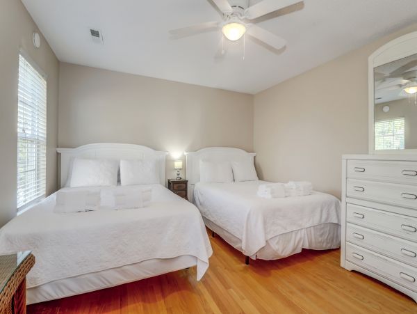 Folly Beach Home 1019582