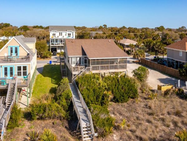 Folly Beach Home 1019582