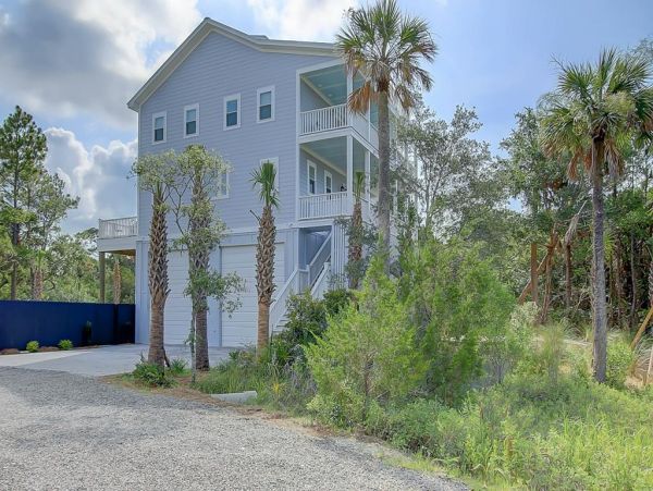 Folly Beach Home 1019583