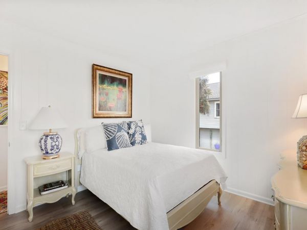 Folly Beach Home 1019588