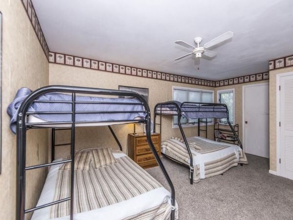 Folly Beach Home 1019590