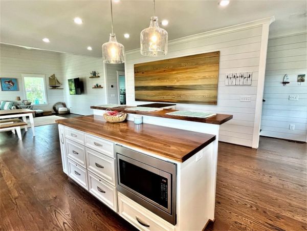 Folly Beach Home 1019593