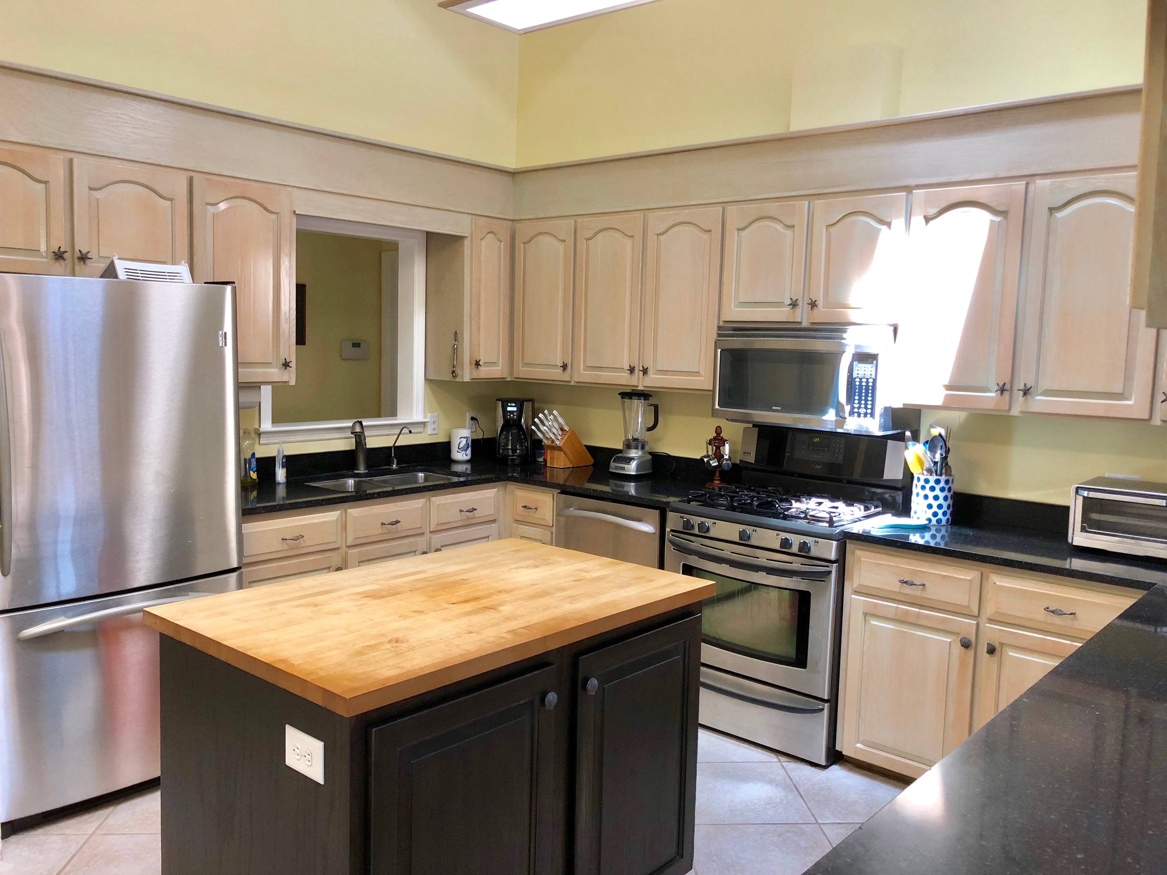 Folly Beach Home 1019595