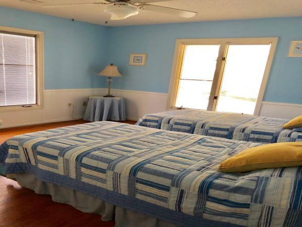 Folly Beach Home 1019597
