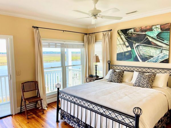 Folly Beach Home 1019599