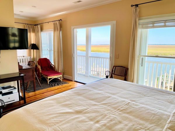 Folly Beach Home 1019599