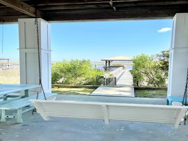 Folly Beach Home 1019599