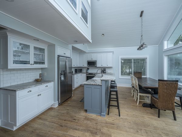Folly Beach Home 1019600