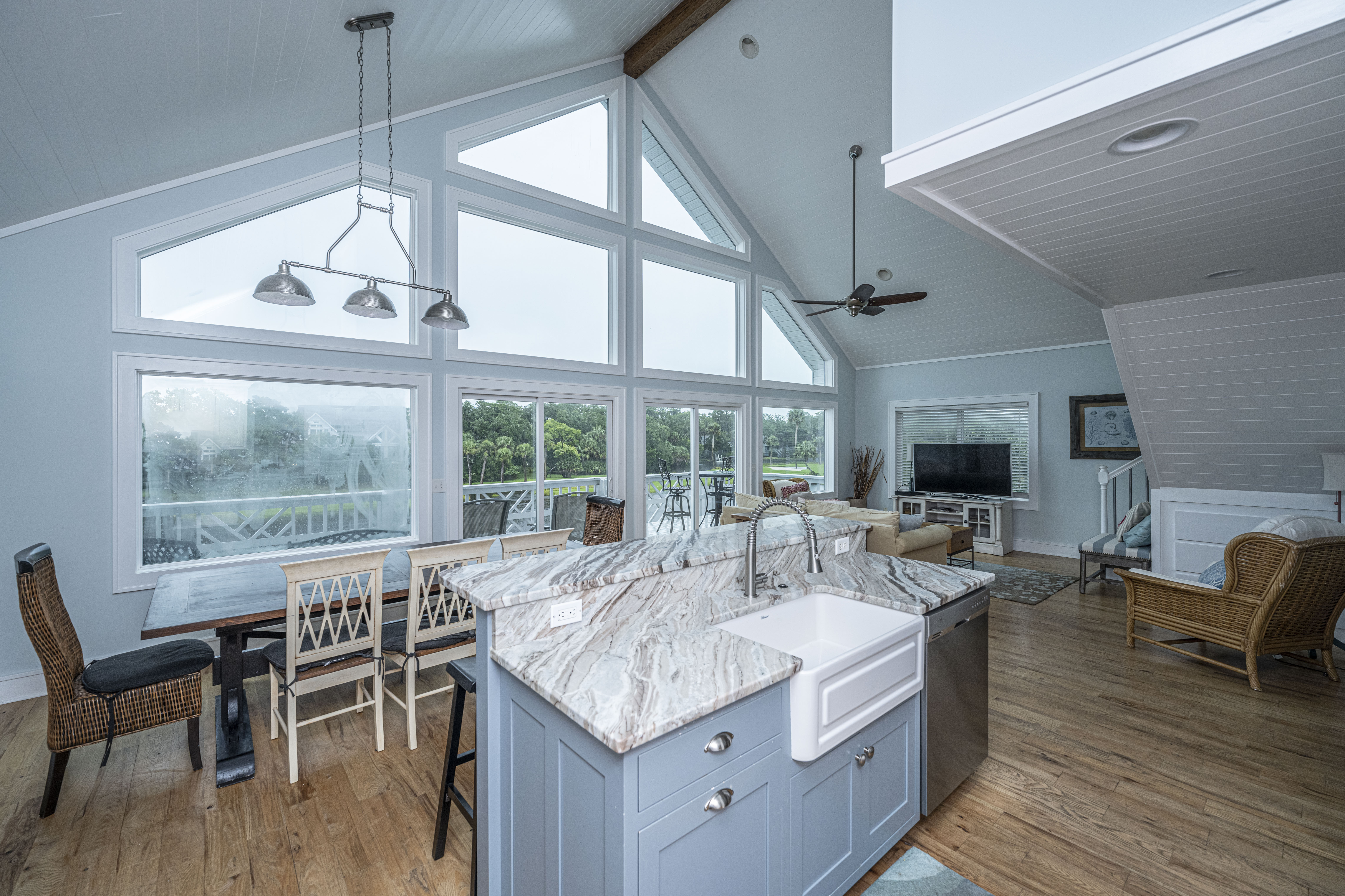 Folly Beach Home 1019600
