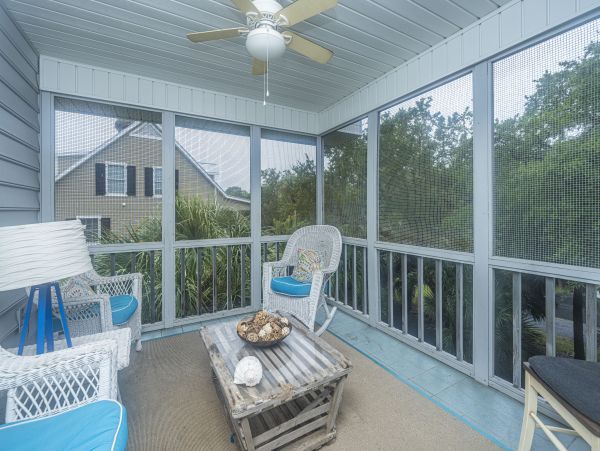 Folly Beach Home 1019600