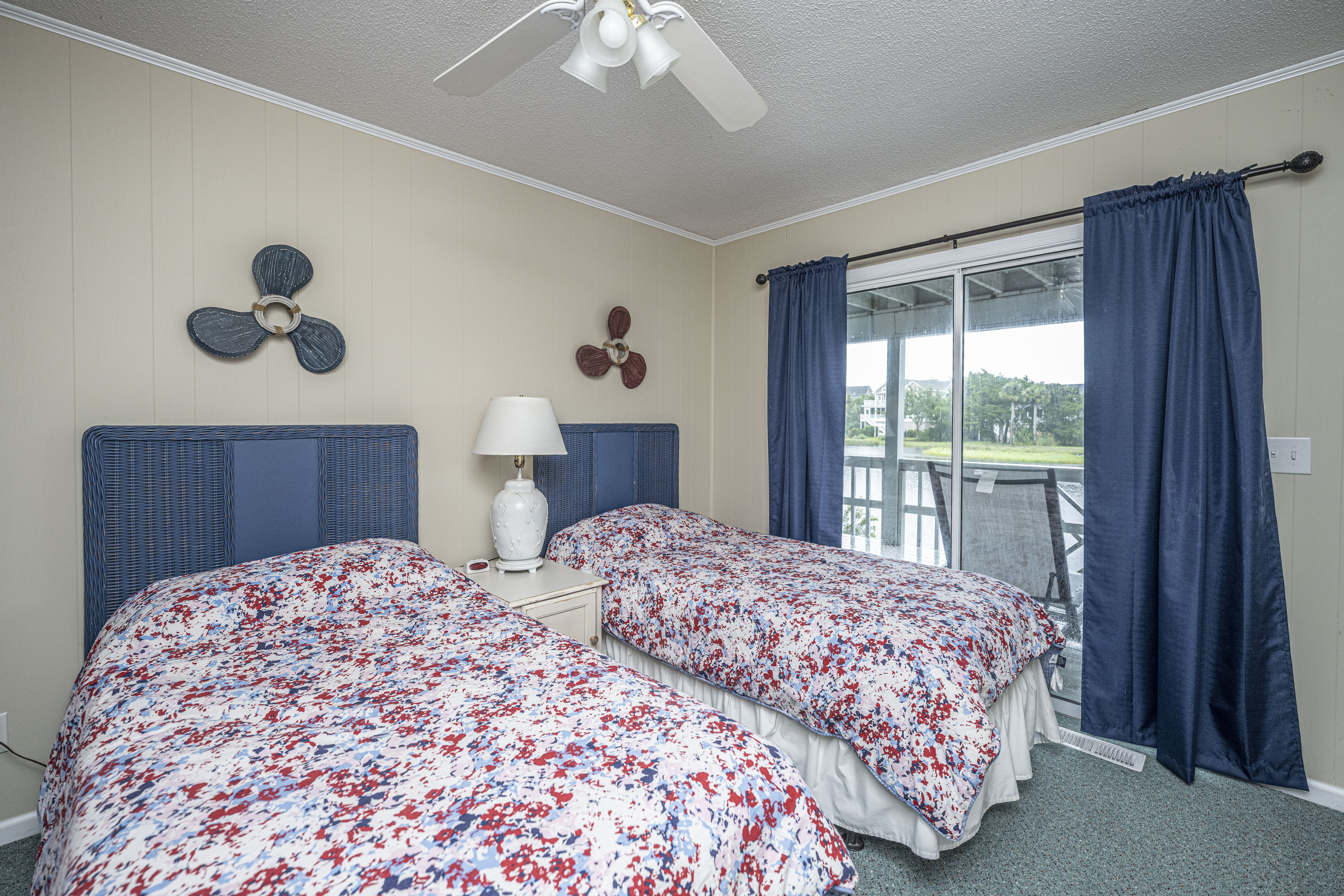 Folly Beach Home 1019600