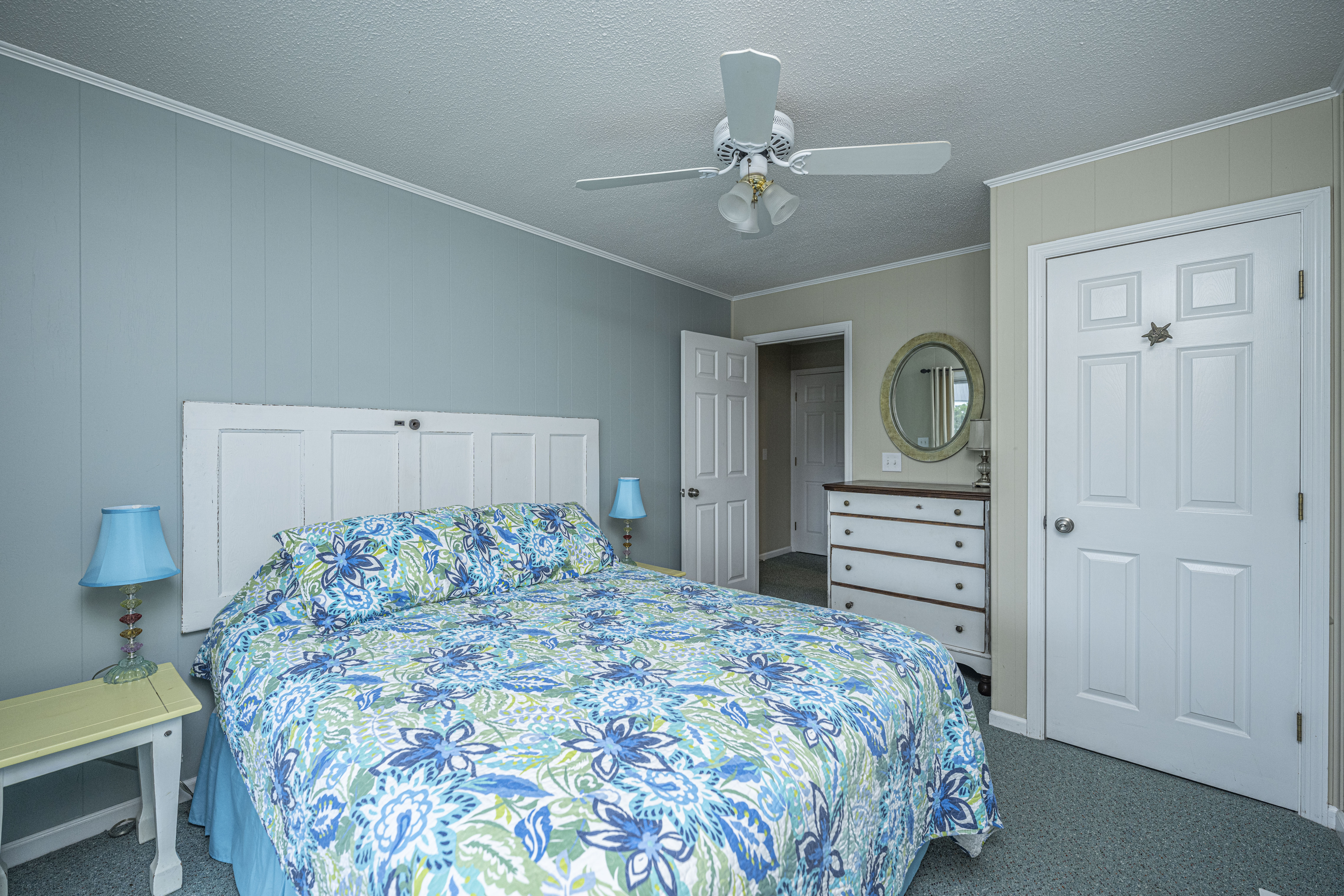 Folly Beach Home 1019600