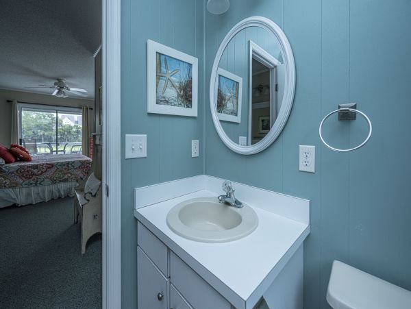 Folly Beach Home 1019600