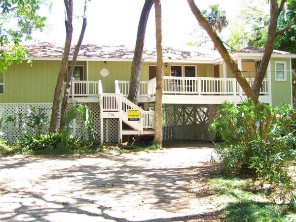 Folly Beach Home 1019601