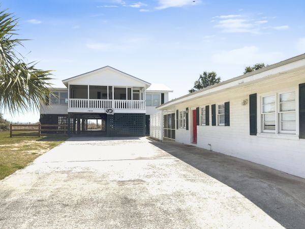 Folly Beach Home 1019602