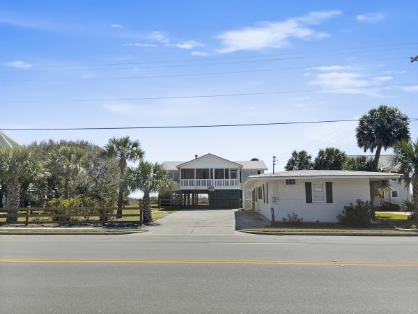 Folly Beach Home 1019602