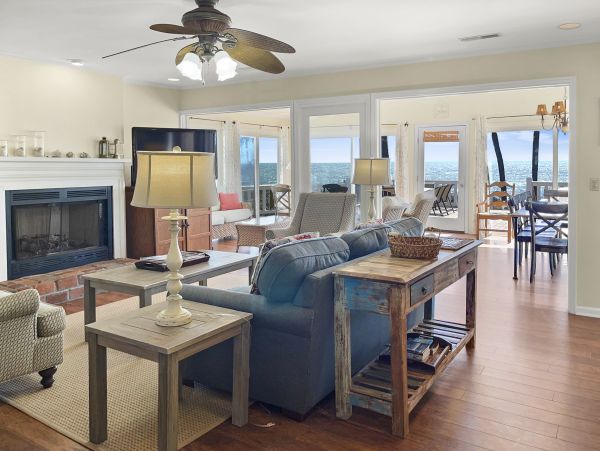 Folly Beach Home 1019602