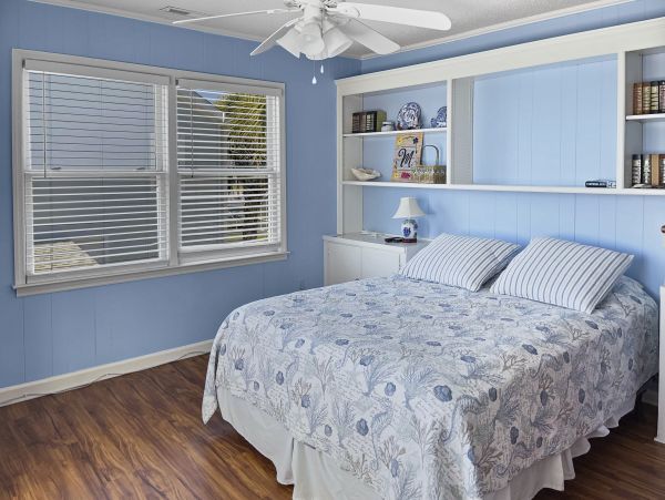 Folly Beach Home 1019602